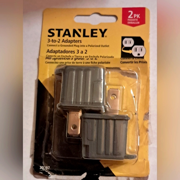 STANLEY 3-to-2 Adapters (2). - Picture 1 of 10